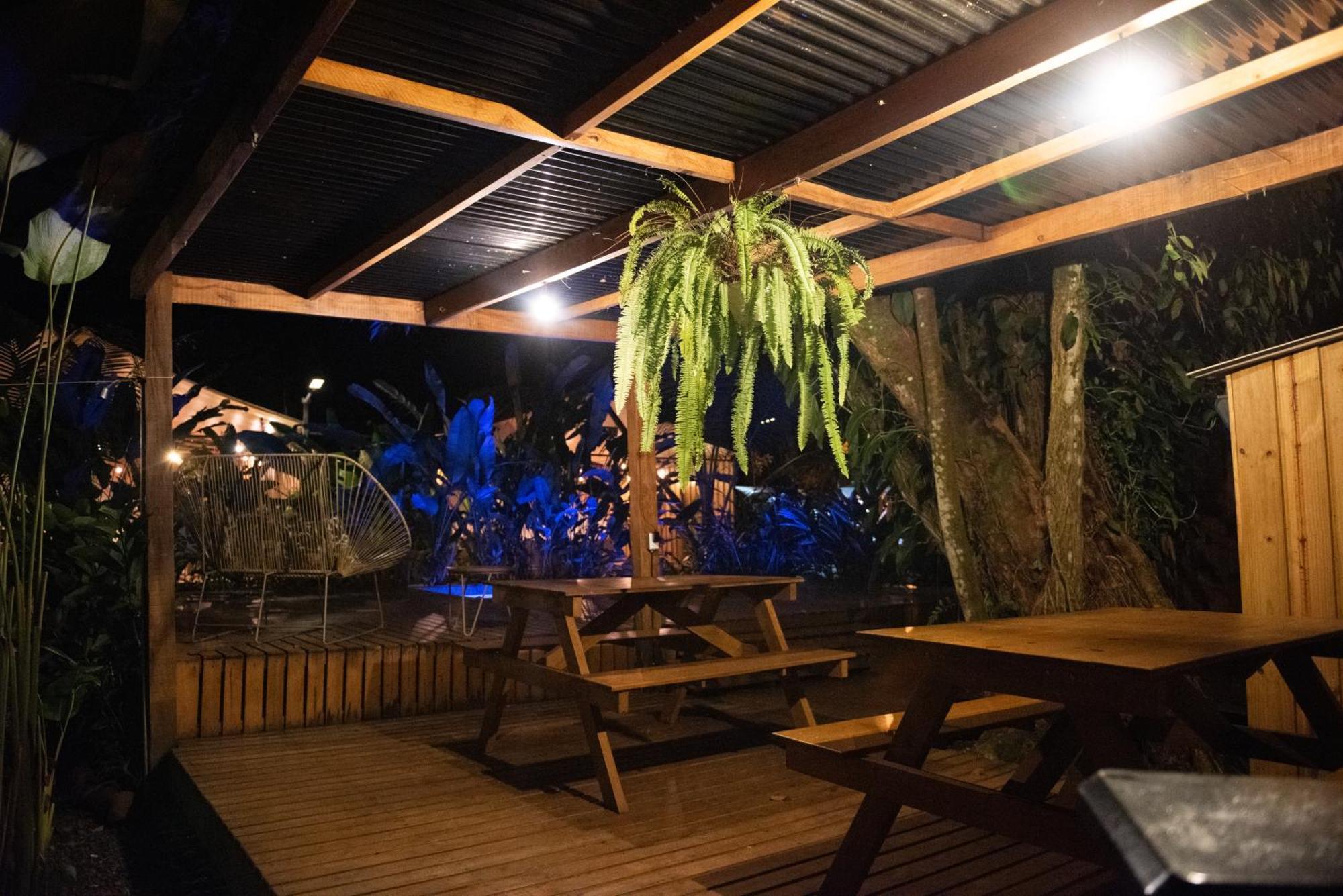 Seren Glamping (Adults Only) Увита Екстериор снимка
