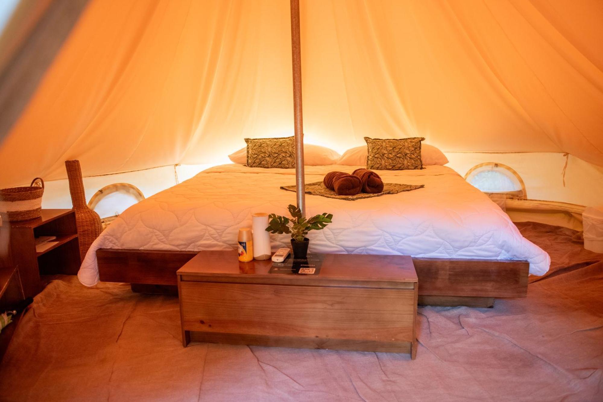 Seren Glamping (Adults Only) Увита Екстериор снимка